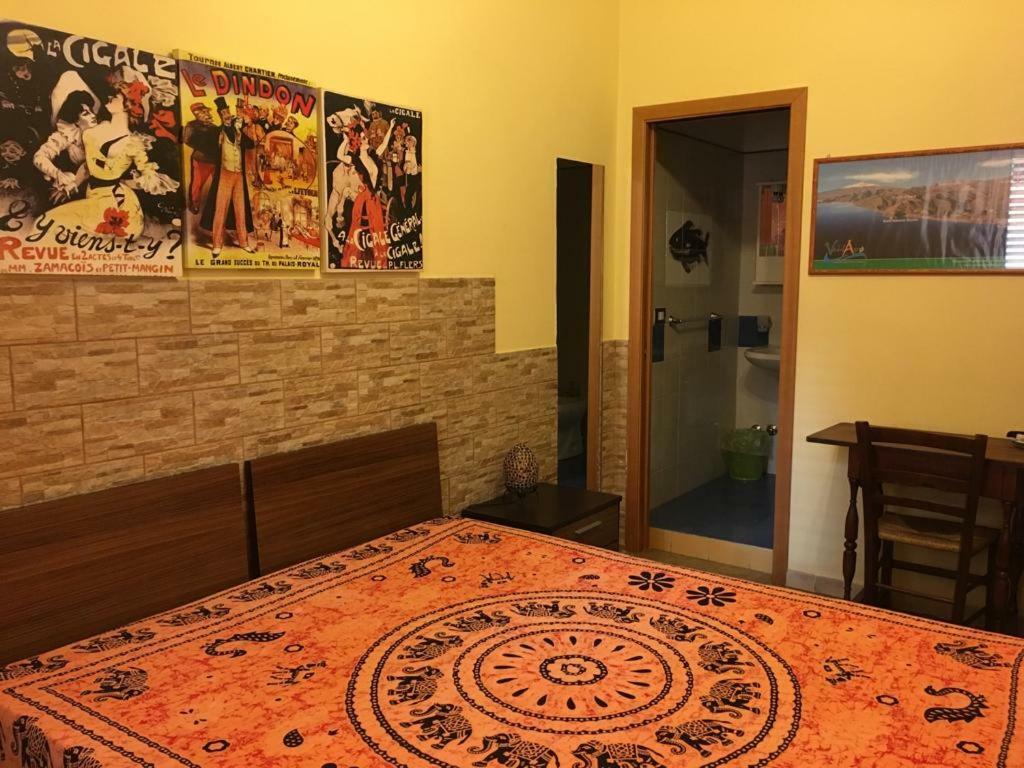 Bed&Breakfast La Casetta SantʼAlessio Siculo Buitenkant foto